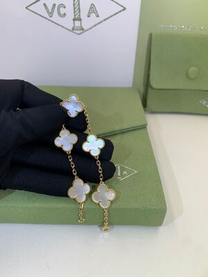 Women Van Cleef And Arpels Alhambra Bracelet 5 Motifs Yellow Gold Malachite VCARL80900