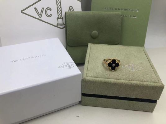 Kualitas Van Cleef Dan Arpels Vintage Alhambra Cincin Kuning Emas Onyx Berlian Bulat pabrik