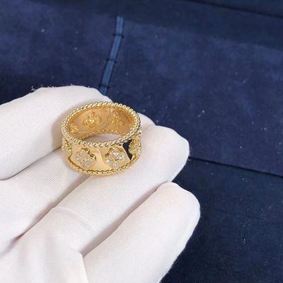 Kualitas Model Sedang VCA Van Cleef Perlee Clover Ring 18k Gold Mendukung Kustomisasi Pribadi pabrik