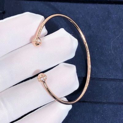 Kualitas 18K Gold Piaget Possession Open Bangle Bracelet Mendukung Pesanan Sampel OEM pabrik