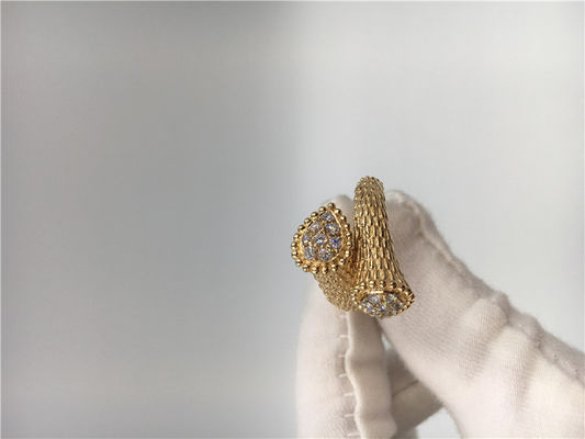 Kualitas Cincin Berlian Kecil 0,66 Karat, Cincin Pertunangan Emas Kuning 18K Wanita pabrik