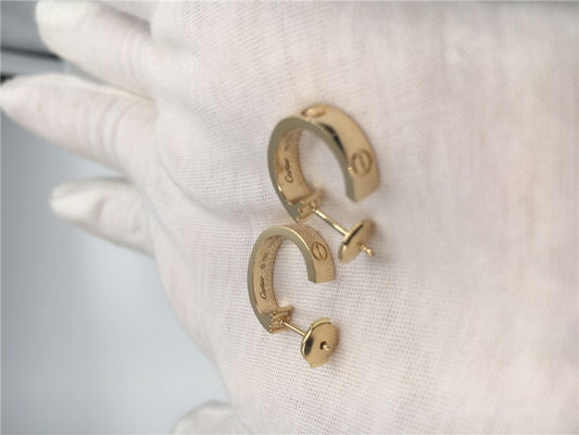 Kualitas Tidak Ada Anting Perhiasan Emas Mewah Berlian B8023900 Emas Kuning 18K pabrik