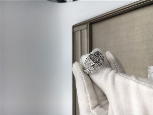 Kualitas Cincin Pertunangan Berlian Emas Putih Serpenti 18k yang Disesuaikan Klasik pabrik