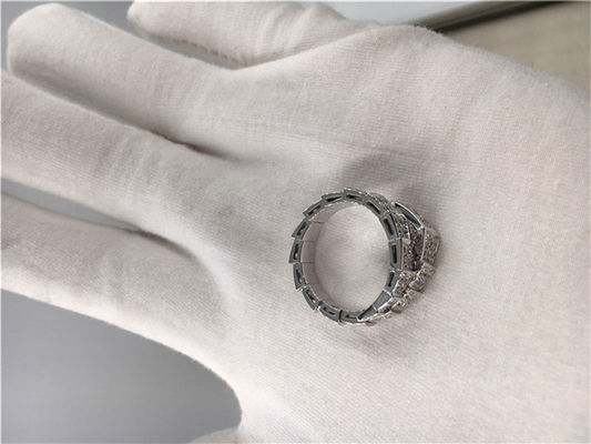 Kualitas Cincin Pertunangan Berlian Emas Putih Serpenti 18k yang Disesuaikan Klasik pabrik
