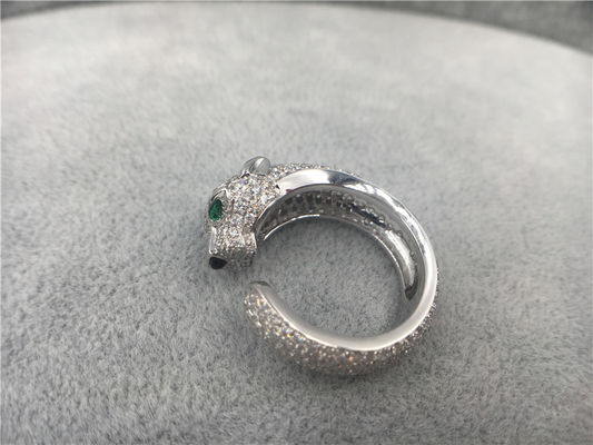 Kualitas Cincin Panthere Emas Putih Berlian 18K, Cincin Panther Dengan Zamrud Onyx pabrik