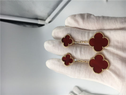 Kualitas Magic Alhambra 18K Gold Earrings Dengan Ibu Mutiara Merah / Ukuran Khusus pabrik