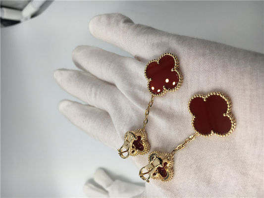 Kualitas Magic Alhambra 18K Gold Earrings Dengan Ibu Mutiara Merah / Ukuran Khusus pabrik