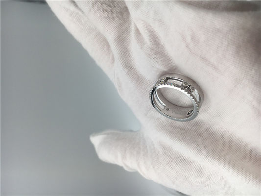 Kualitas Perhiasan Paris Emas Putih 18K Asli Tiga Cincin Berlian Bergerak Untuk Pernikahan pabrik