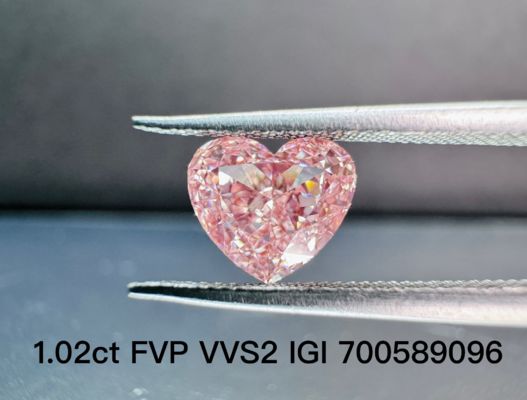Kualitas LuxuryShine Fancy Pink / Fancy Intense Pink / Fancy Vivid Pink Heart Cut Laboratorium Berlian VVS-VS1 Berlian Asli & Perhiasan Pernikahan & Perhiasan Khusus pabrik