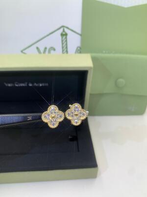 Kualitas Anting VCA Alhambra Van Cleef And Arpels Mutiara Putih Giok Akik pabrik