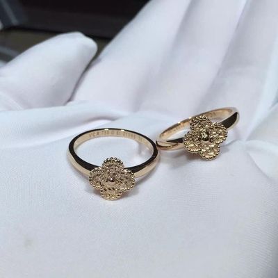 Kualitas VCARO8DE00 Van Cleef Dan Arpels Jewelry Sweet Alhambra Ring Rose / Emas 18k pabrik