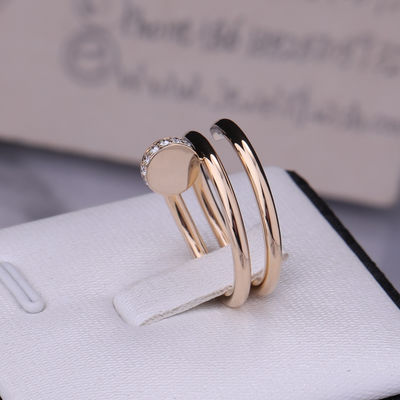 Kualitas B4211800 Nail Juste Un Clou Ring Dalam Berlian Emas Kuning 18k pabrik