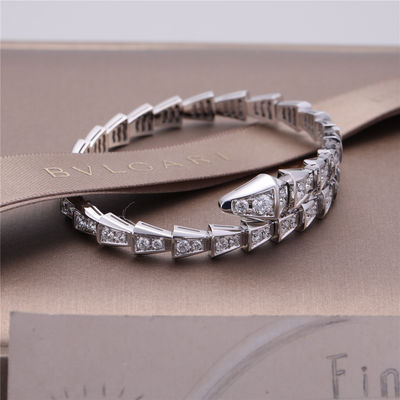 Kualitas Italy Romance Serpenti Viper gelang ramping satu kumparan dalam emas putih 18K yang ditata dengan berlian pavé penuh Snake Bangle pabrik
